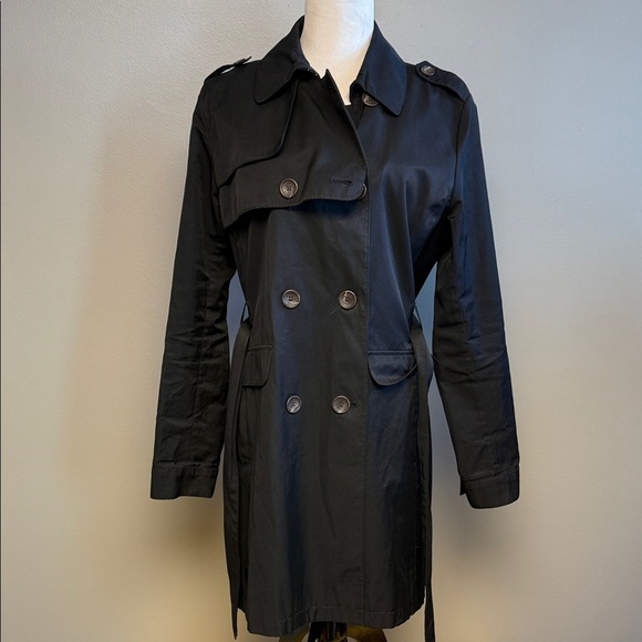 Vince Camuto Jackets & Blazers - Vince Camuto Black Trench Coat Lightweight Button Front L